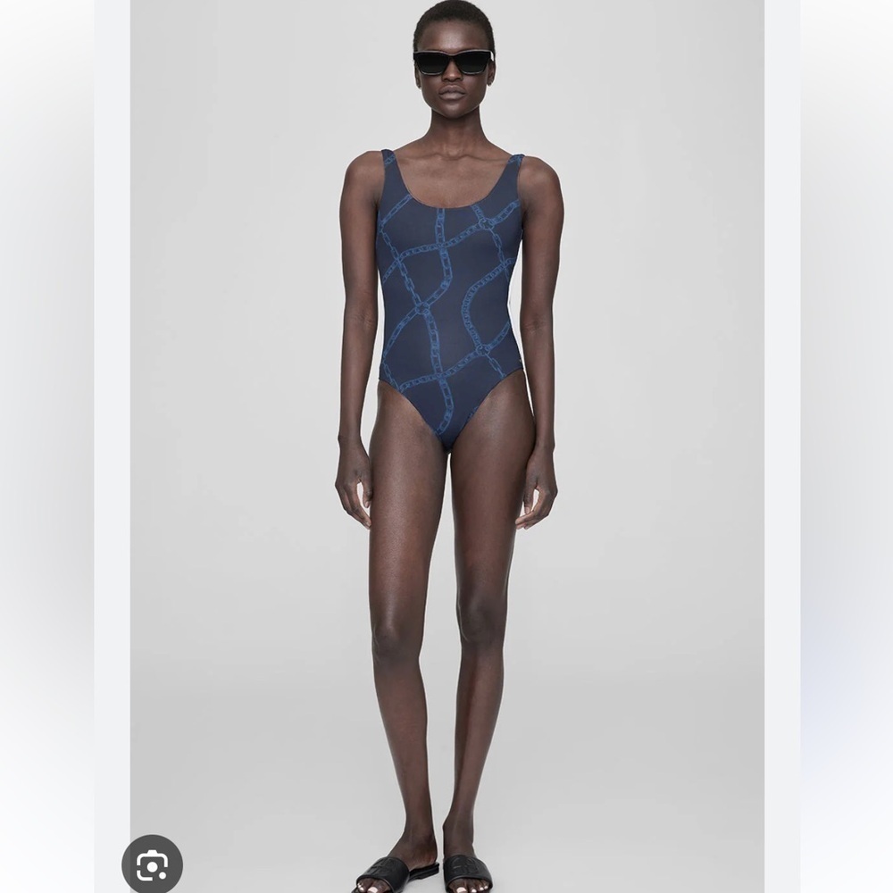 Anine Bing JACE ONE PIECE LACK AND NAVY LINK PRINT SWIMWEAR. Size Xs. New